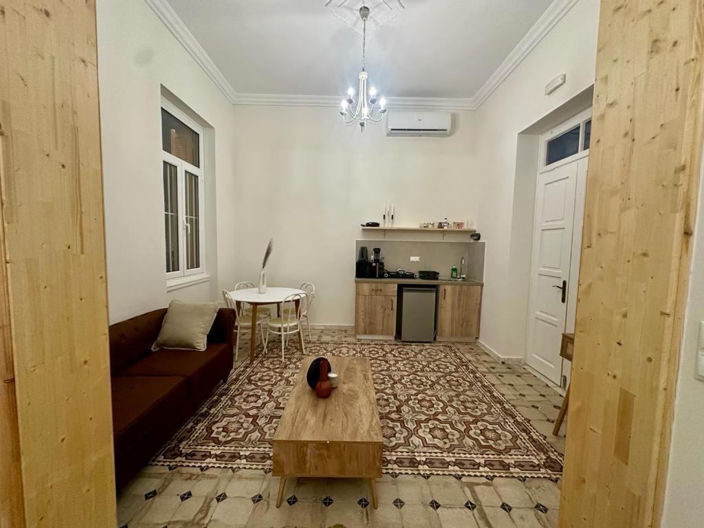Aparthotel The Blue House Athen Zimmer foto